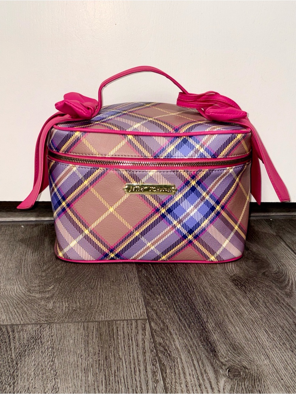 Betsey Johnson Plaid Vanity Train Case Pink Top-Handle